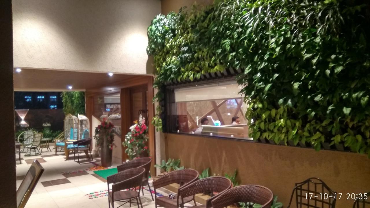 Hotel Reyansh Grand Boisar Экстерьер фото